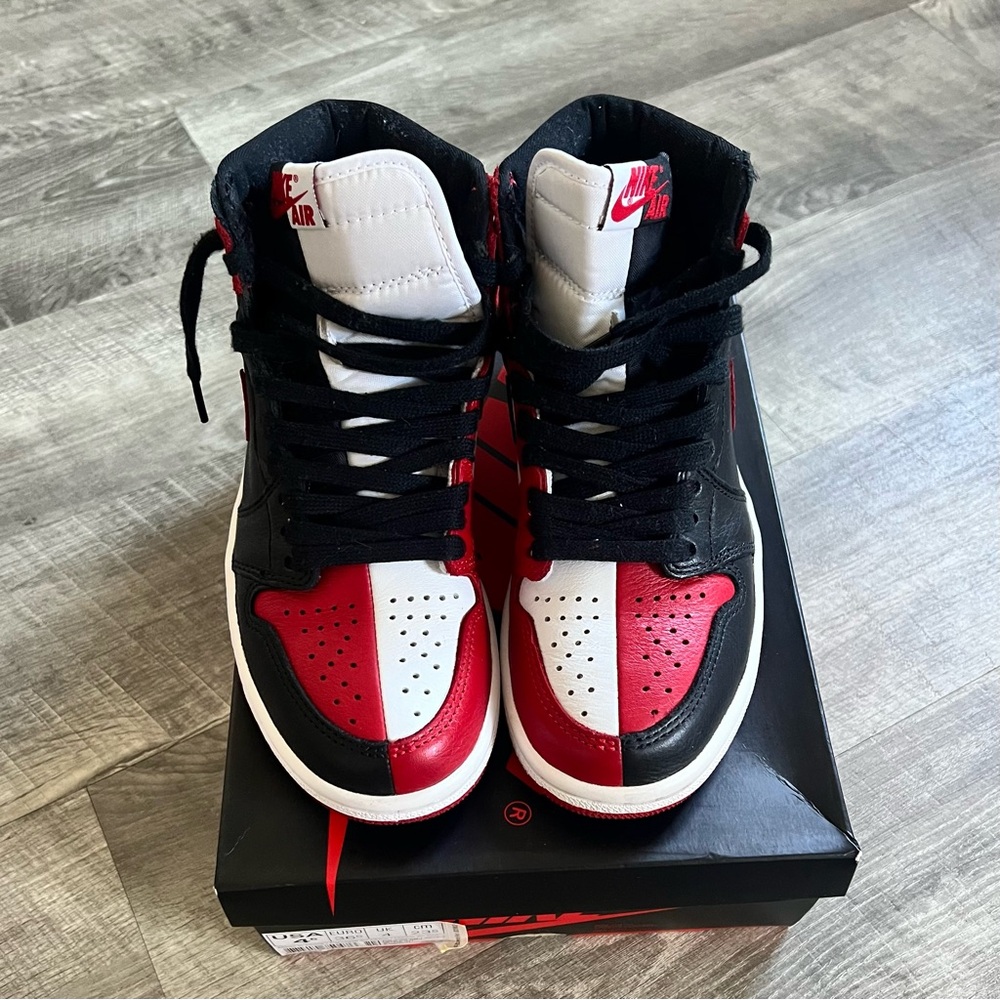 🚨 RARE 🚨 Grade School Air Jordan 1 Retro High OG NRG ‘Homage to Home’ - Picture 7 of 11